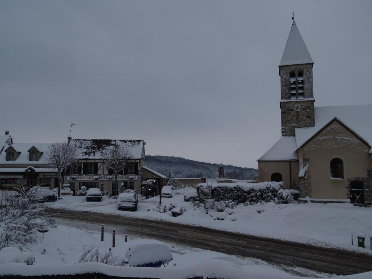 Auberge De La Garenne Saint-Remy-l'Honore 外观 照片